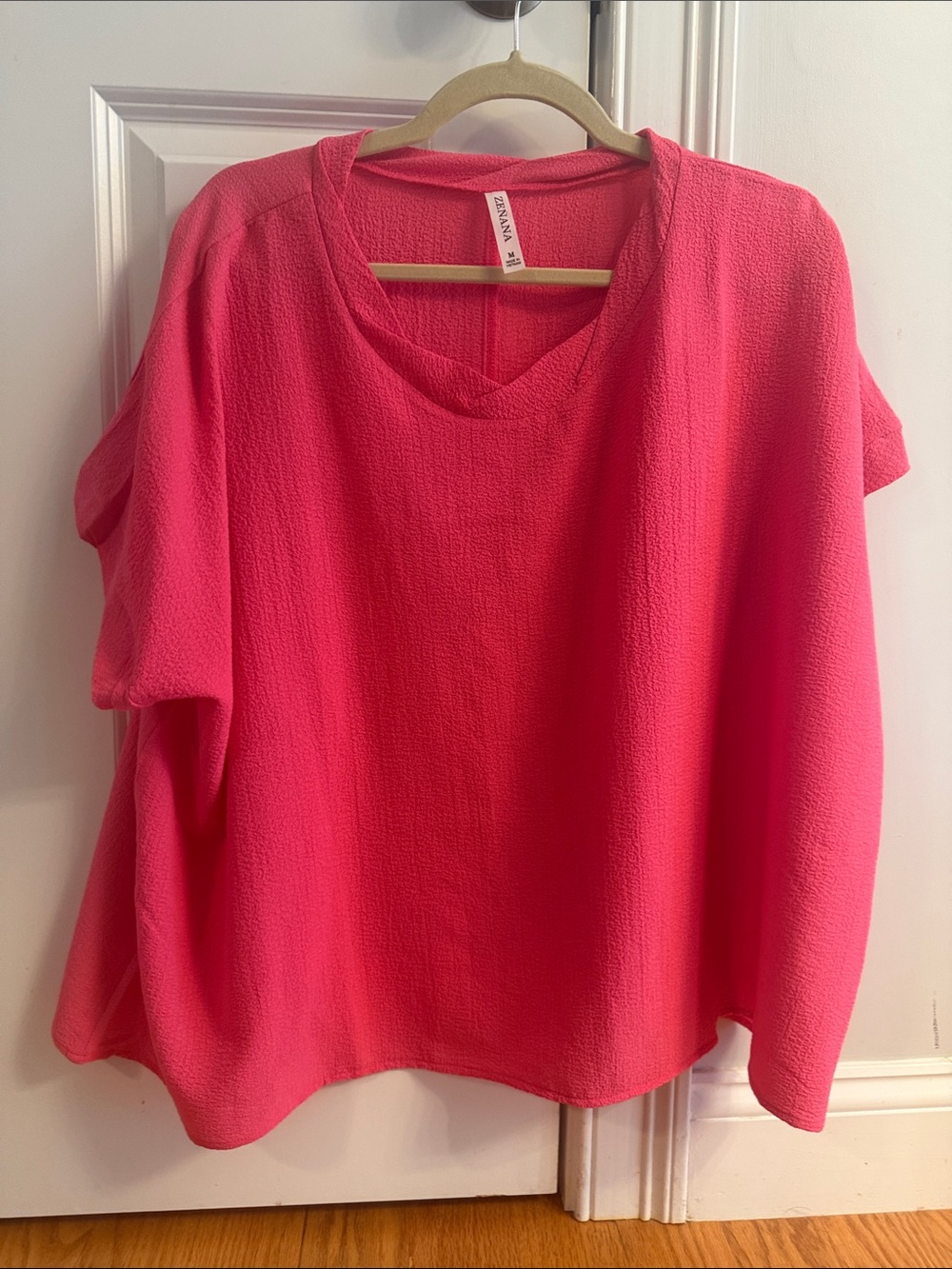 Vibrant Pink Women’s V-Neck Top size Medium - very relaxed and flowy!